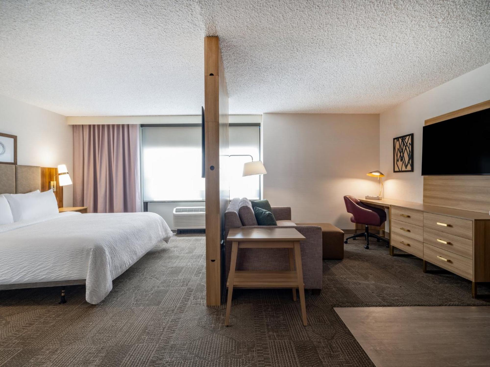 Staybridge Chicago O'hare - By Ihg Hotel Rosemont