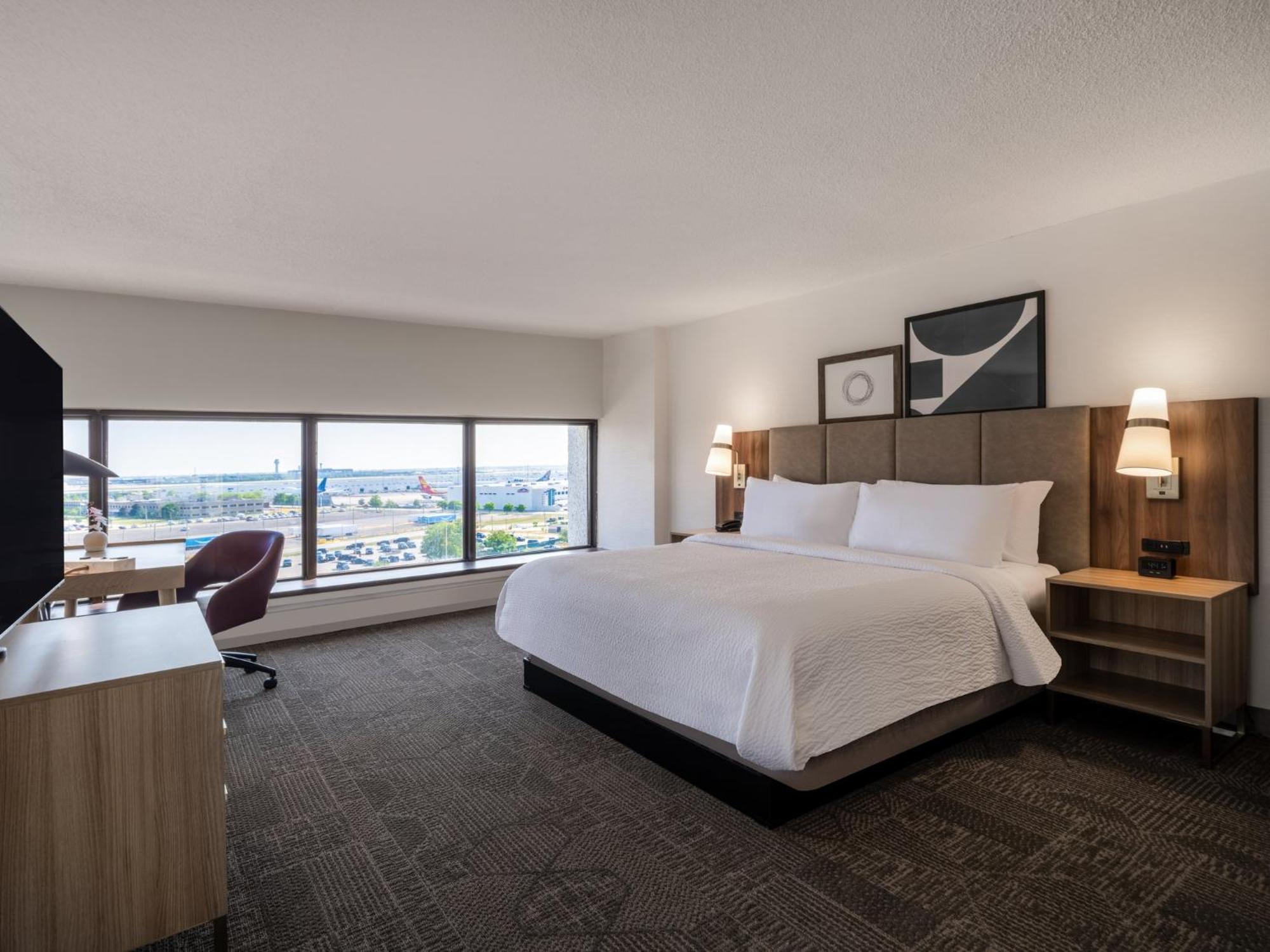 Staybridge Chicago O'hare - By Ihg Hotel Rosemont