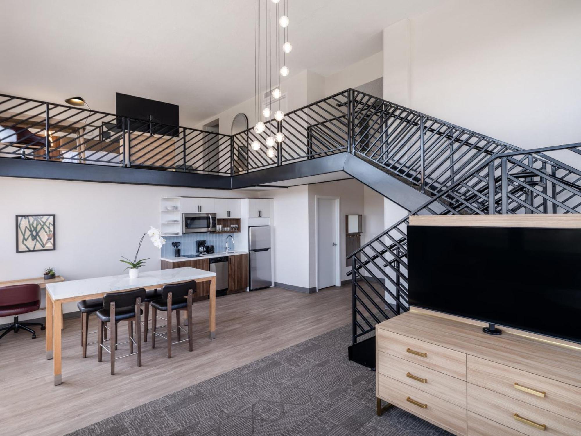 Staybridge Chicago O'hare - By Ihg 3*
