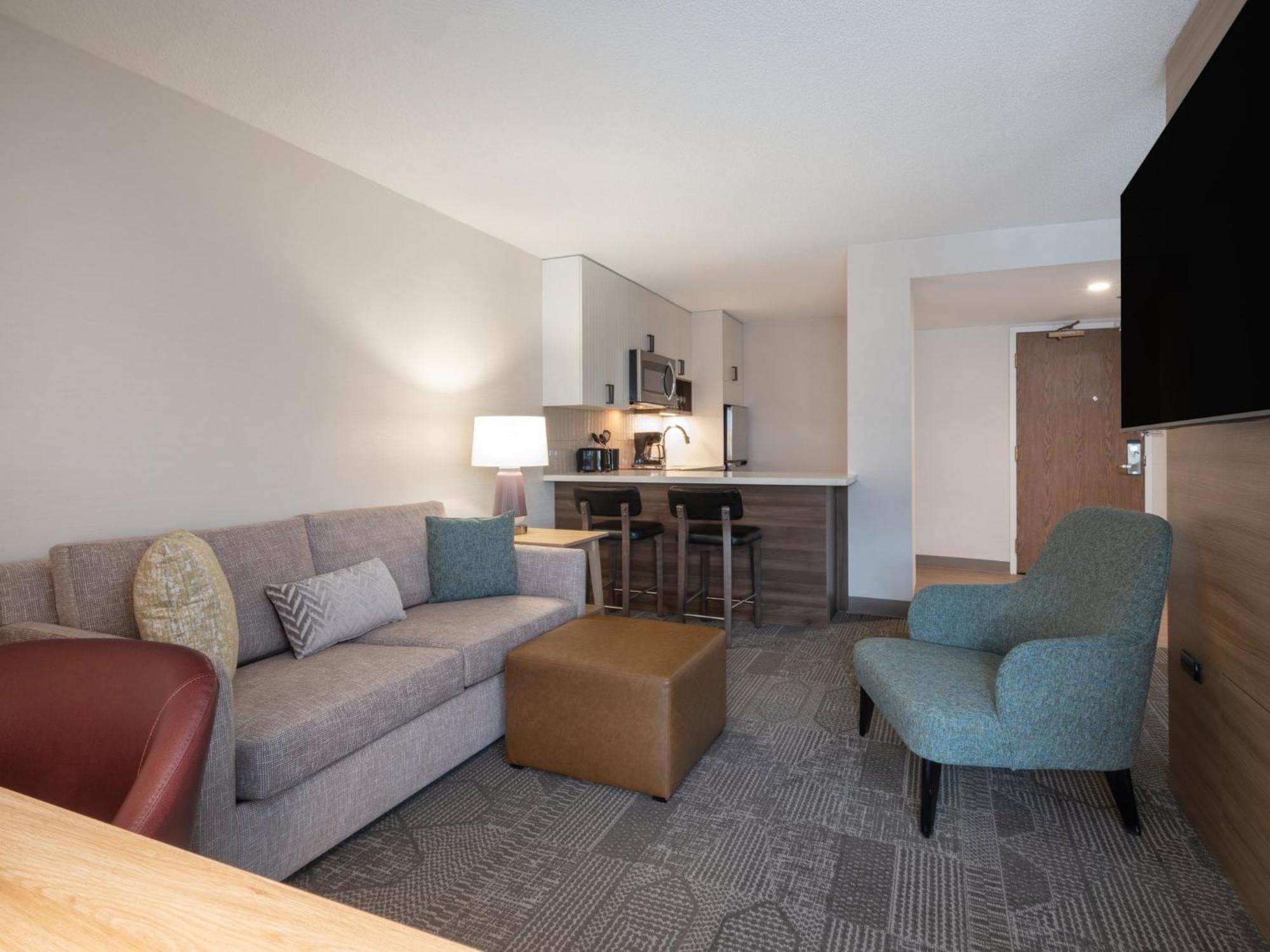 Staybridge Chicago O'hare - By Ihg