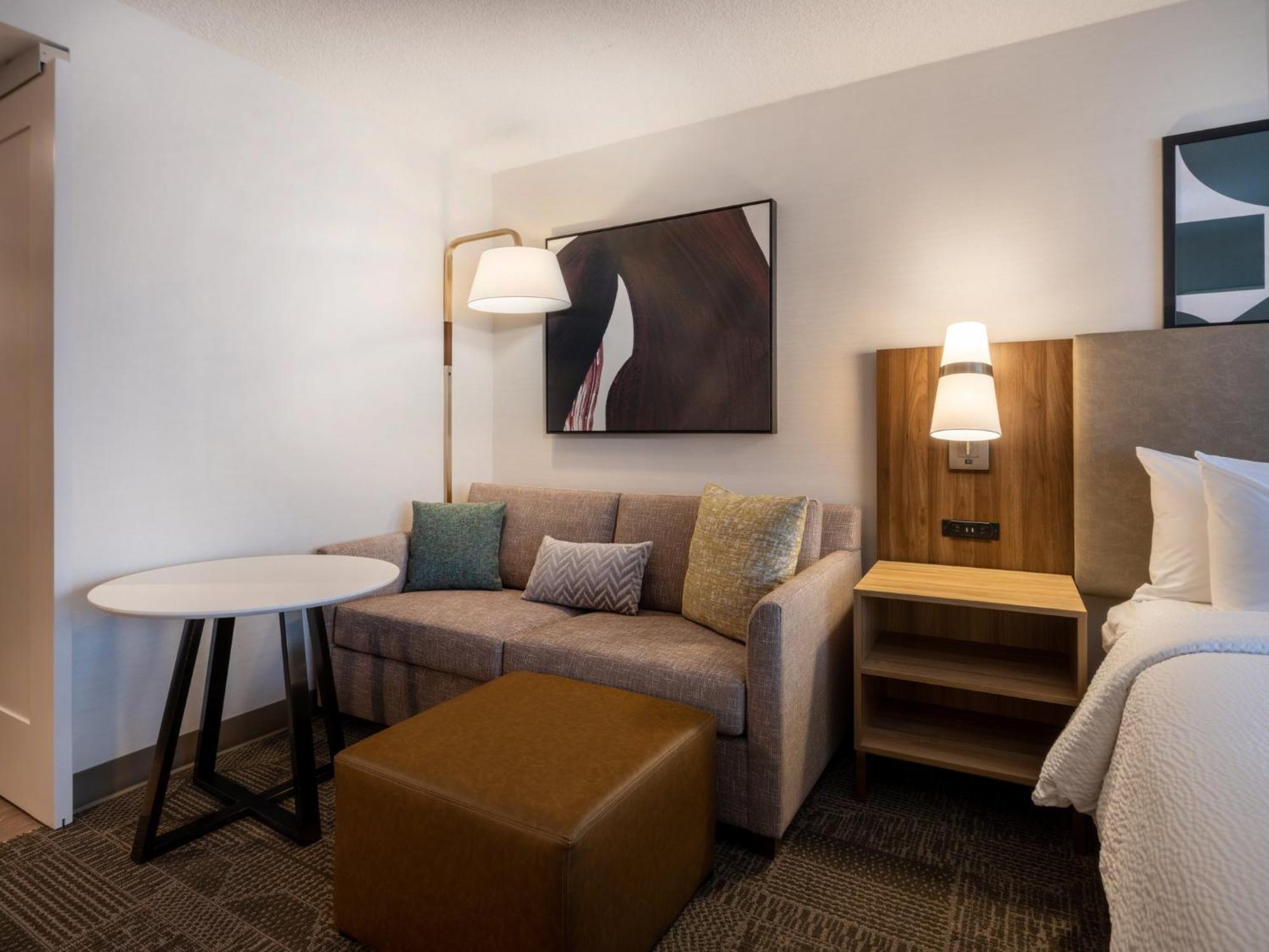 Staybridge Chicago O'hare - By Ihg