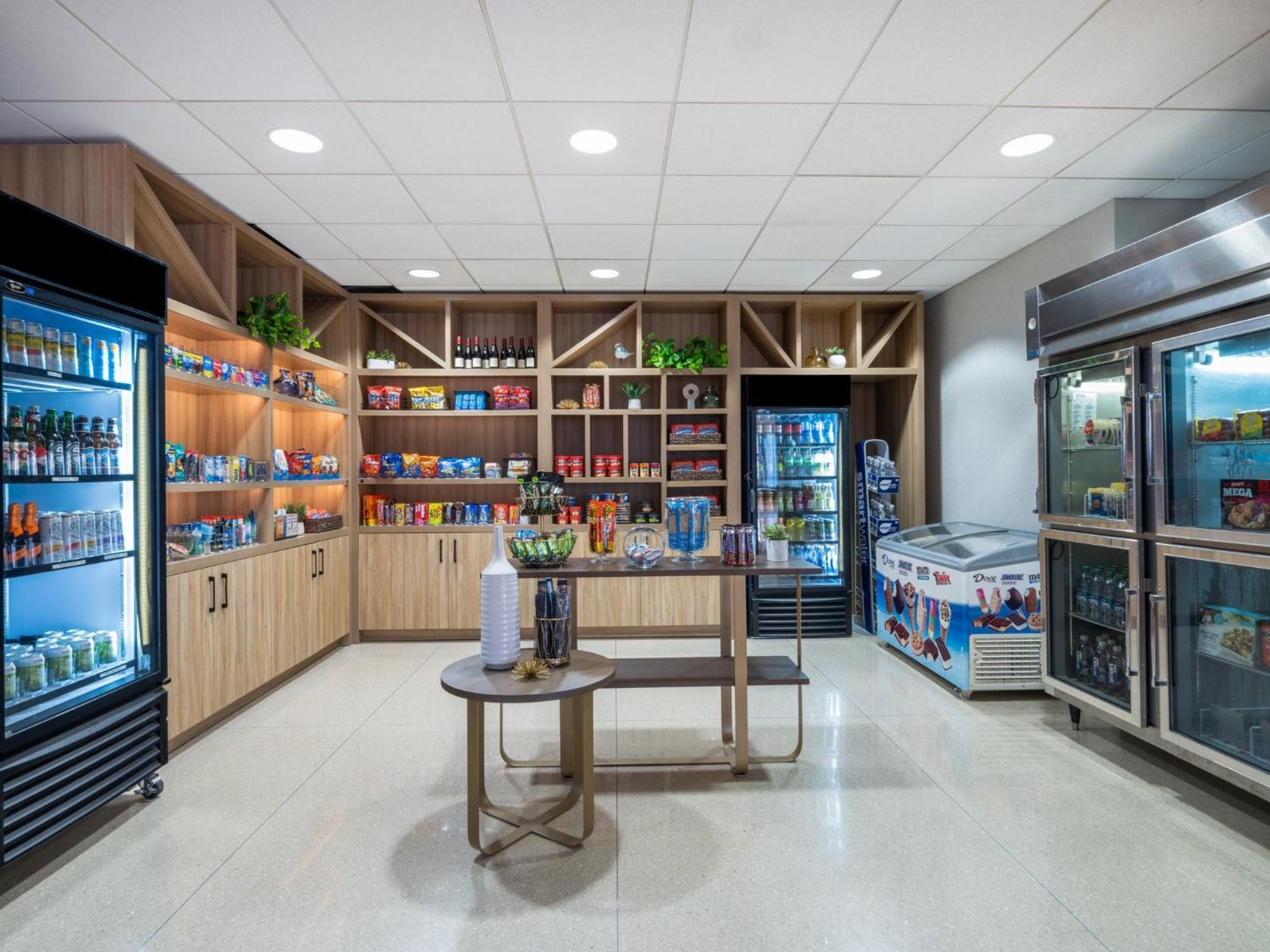 Staybridge Chicago O'hare - By Ihg 3*