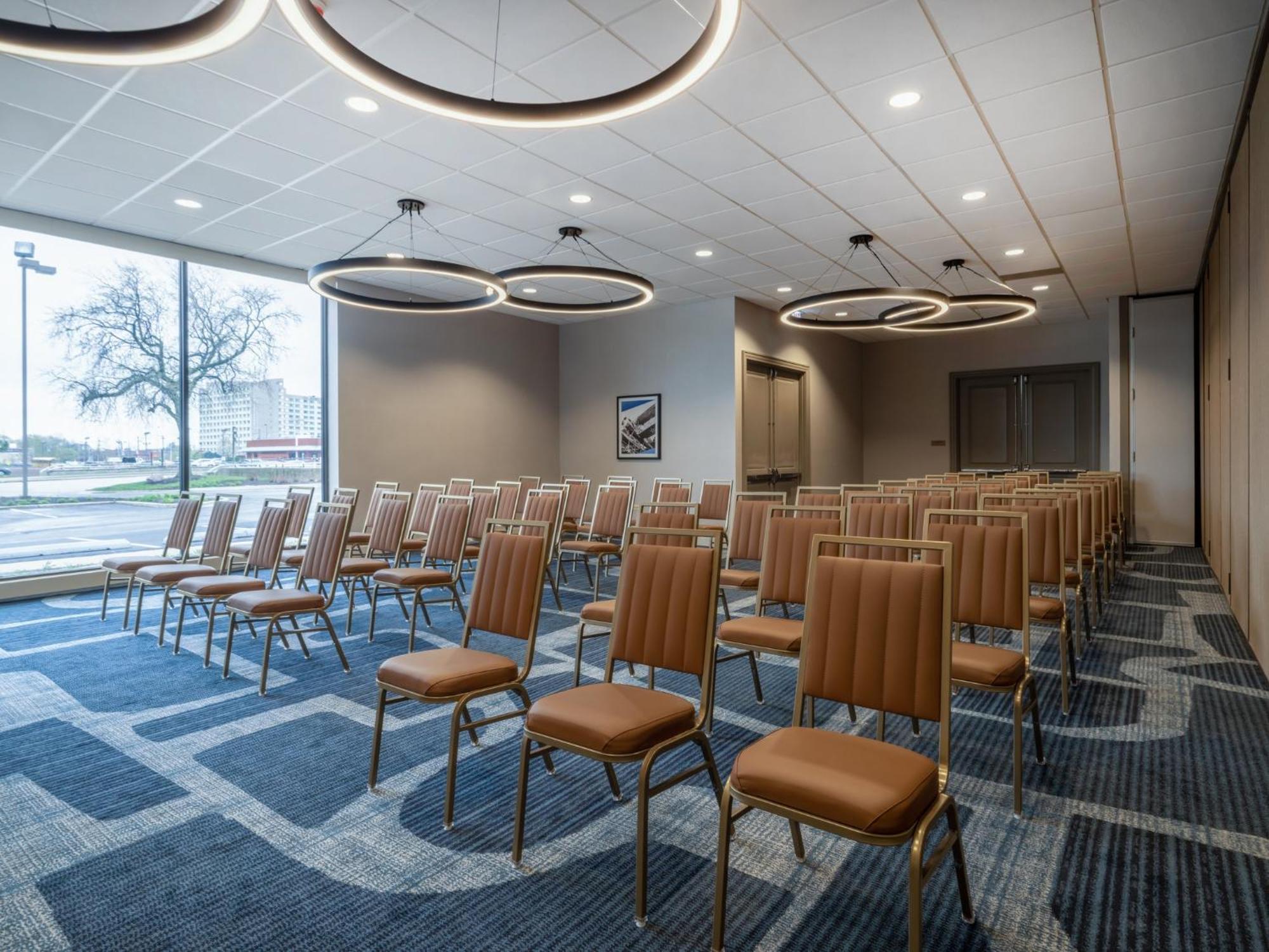 Hotel Staybridge Chicago O'hare - By Ihg